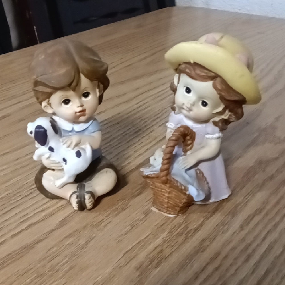 Charming Figurine Set with Boy and Girl